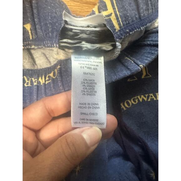 Harry Potter Long Sleeve Pajama Top & Banded Bottom Pajama Pants Set, - Picture 7 of 8